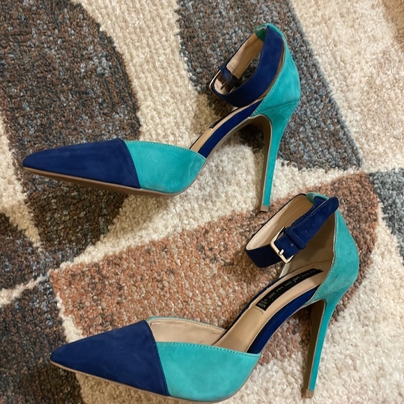 Steven by Steve Madden two tone ankle strap heels - Picture 2 of 8